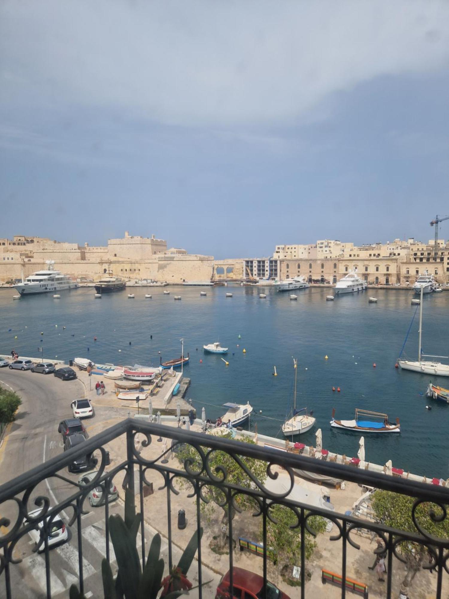Korzo Suites Senglea Waterfront Bagian luar foto